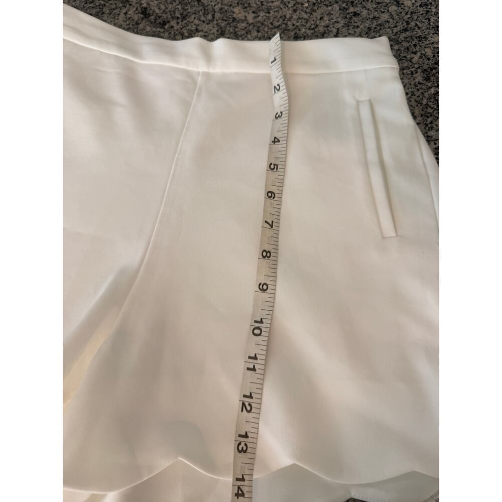 Bishop + Young Scalloped Hem Shorts – Size Small - Picture 4 of 5